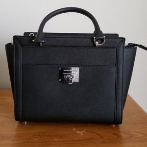 MICHAEL Michael Kors Satchel Black